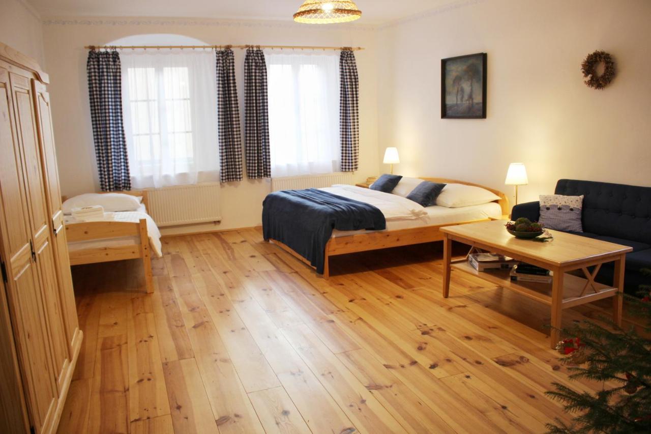 Apartmany Domestika Чески-Крумлов Экстерьер фото